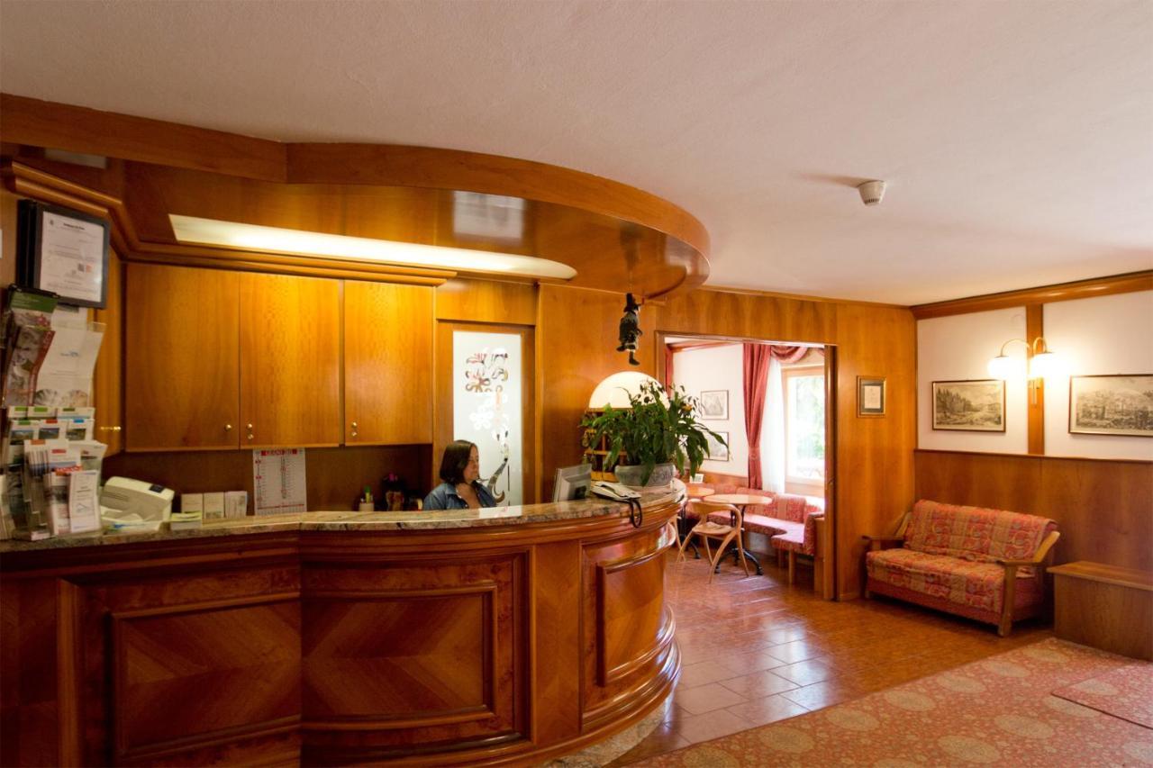 Santa Maria Piscina E Wellness Apartment *