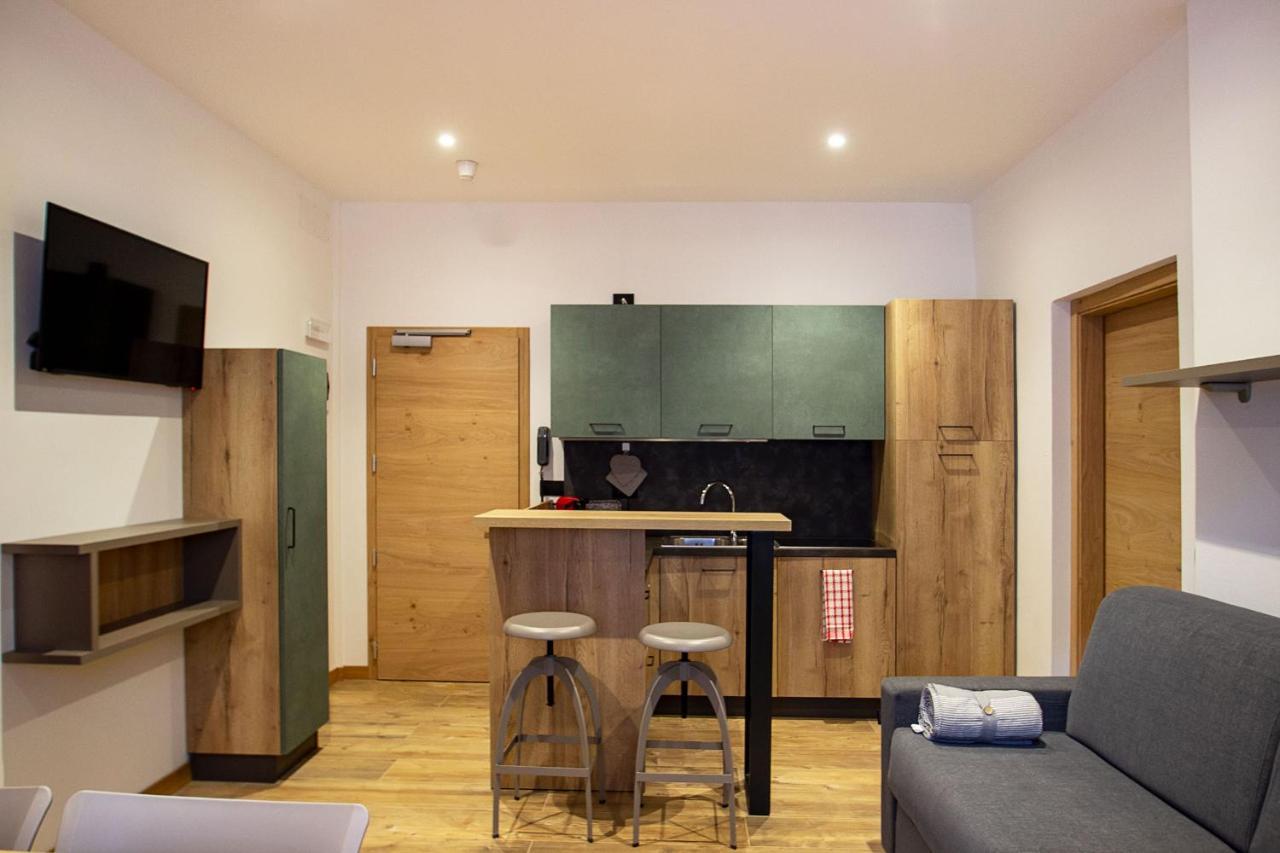 Santa Maria Piscina E Wellness Apartment *